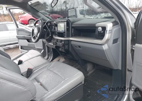 2023 Ford F-250 Xl z USA, uszkodzony, nr VIN 1FT7X2BA2PEE18679